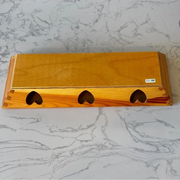 Vintage Classic Swedish Wooden Heart Tray. Rectangle. Made in Sweden. - Picture 4 of 7